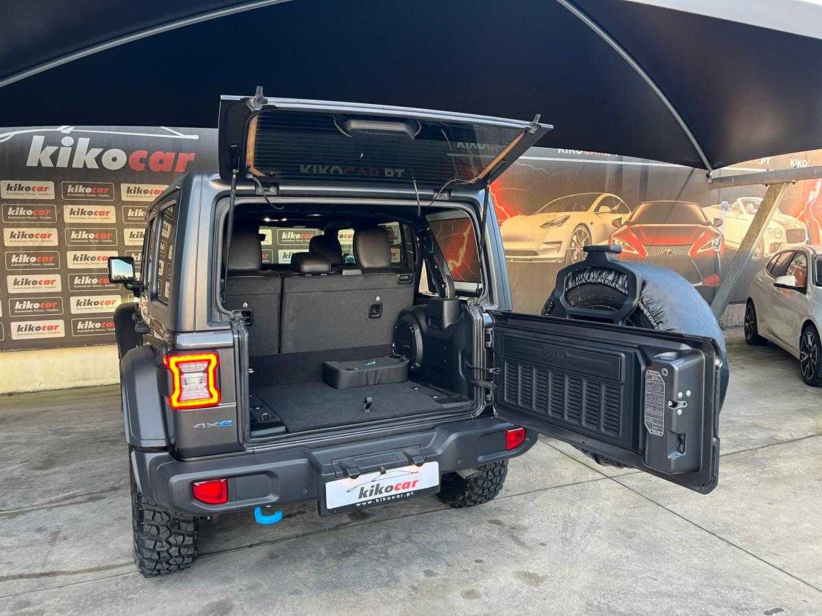 jeep-wrangler-2023-hibrido-a-gasolina-1995cc