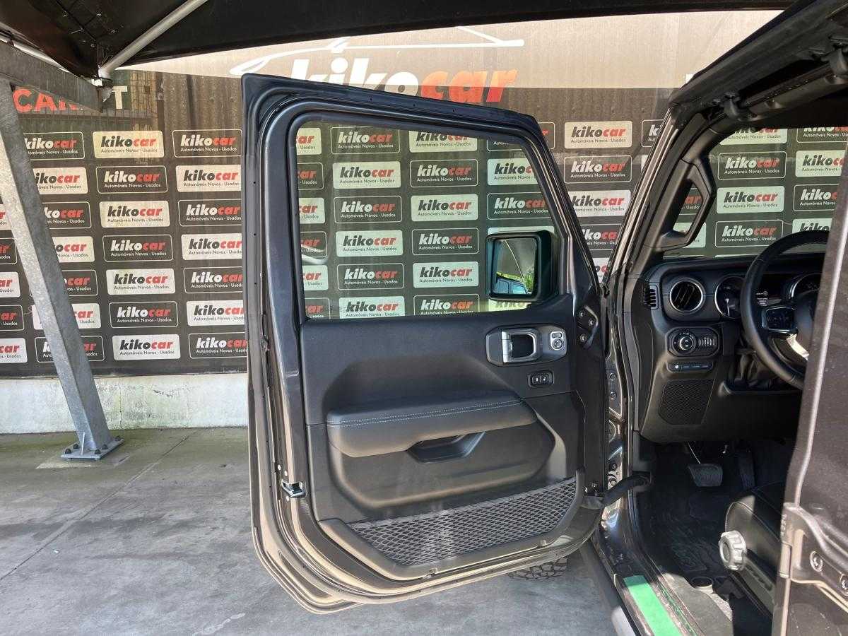 jeep-wrangler-2023-hibrido-a-gasolina-1995cc