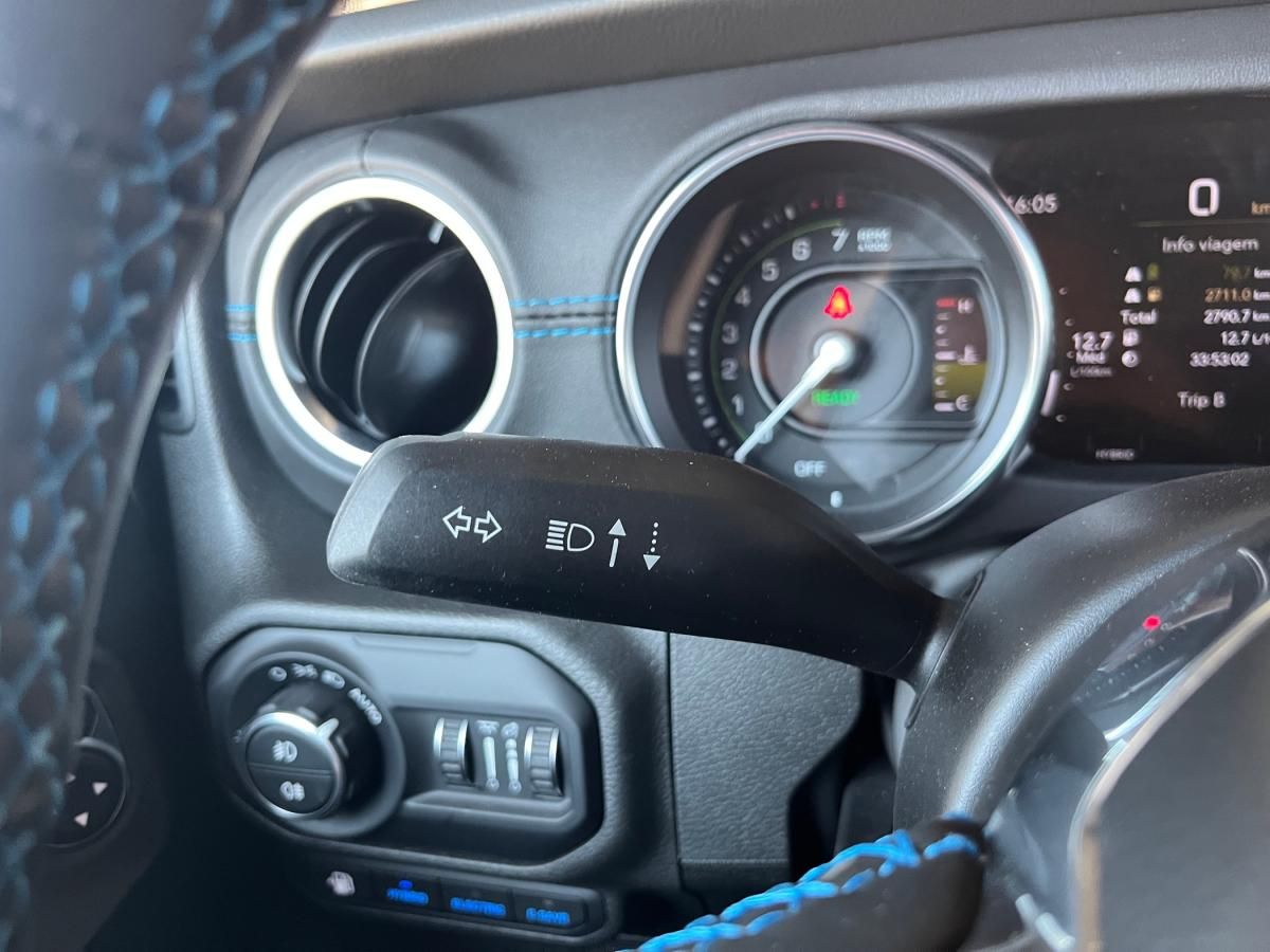 jeep-wrangler-2023-hibrido-a-gasolina-1995cc