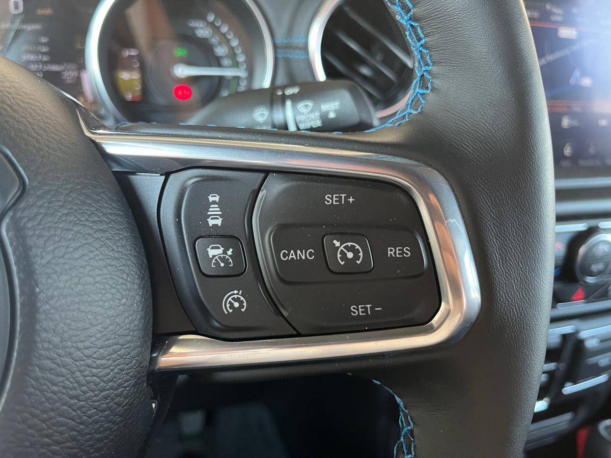 jeep-wrangler-2023-hibrido-a-gasolina-1995cc