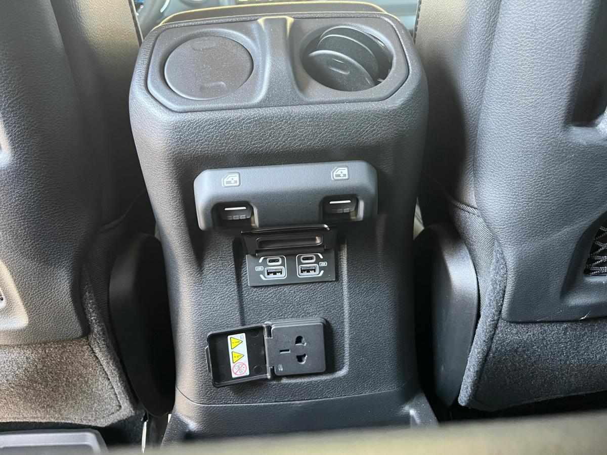 jeep-wrangler-2023-hibrido-a-gasolina-1995cc