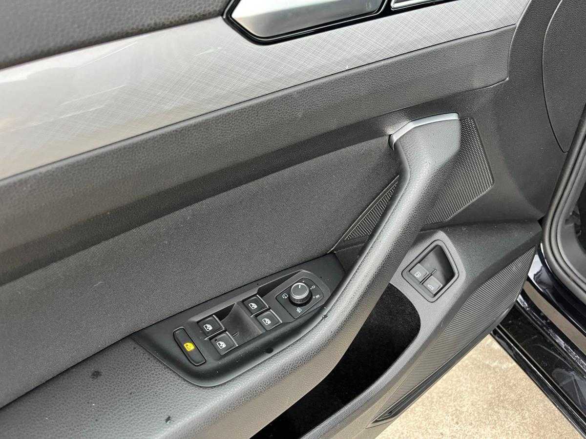 volkswagen-passat-2021-hibrido-a-gasolina-1395cc