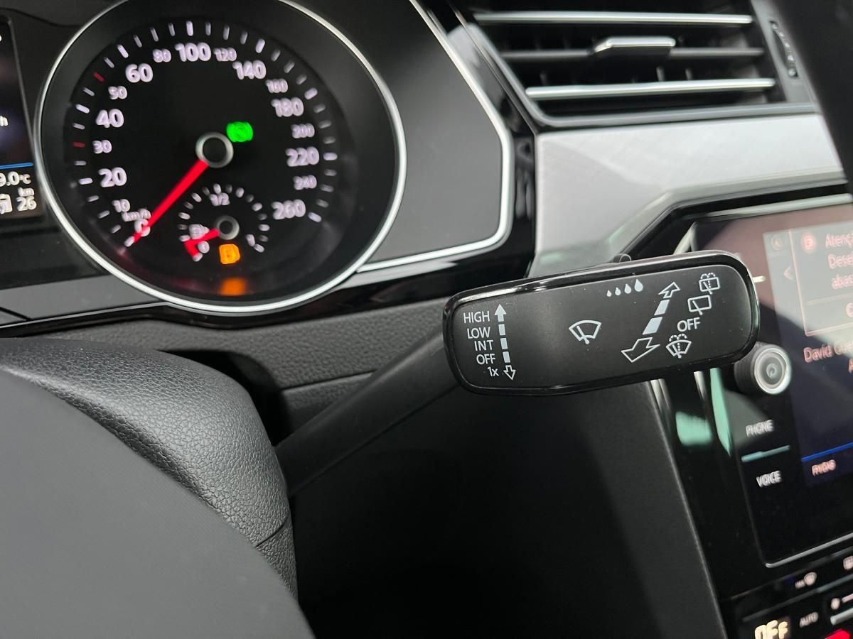 volkswagen-passat-2021-hibrido-a-gasolina-1395cc