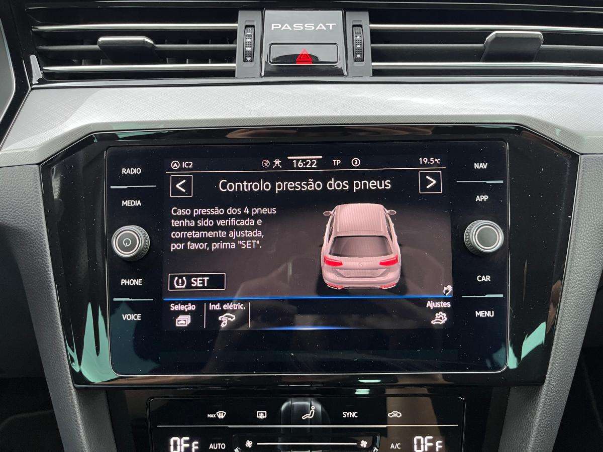 volkswagen-passat-2021-hibrido-a-gasolina-1395cc