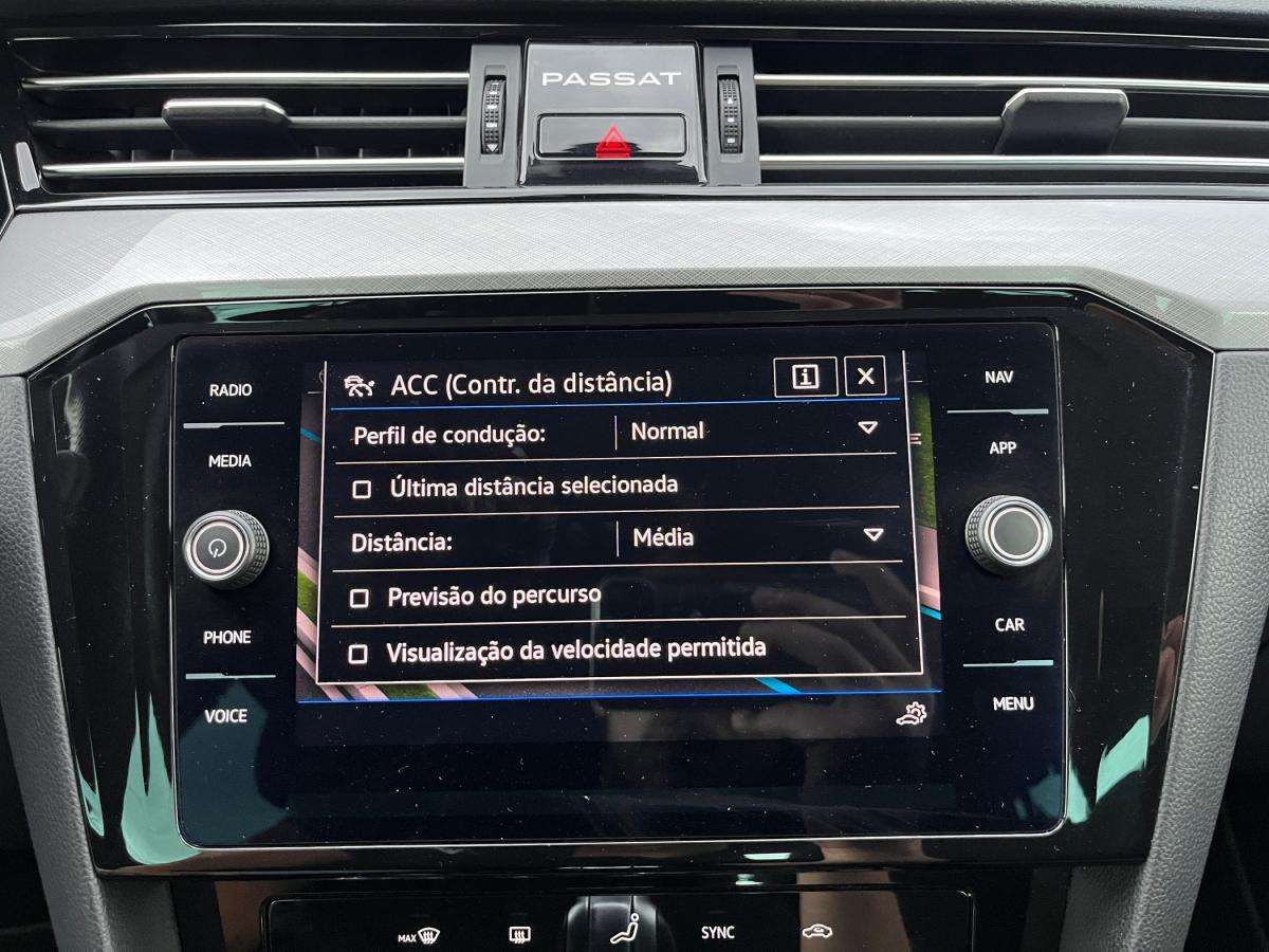 volkswagen-passat-2021-hibrido-a-gasolina-1395cc