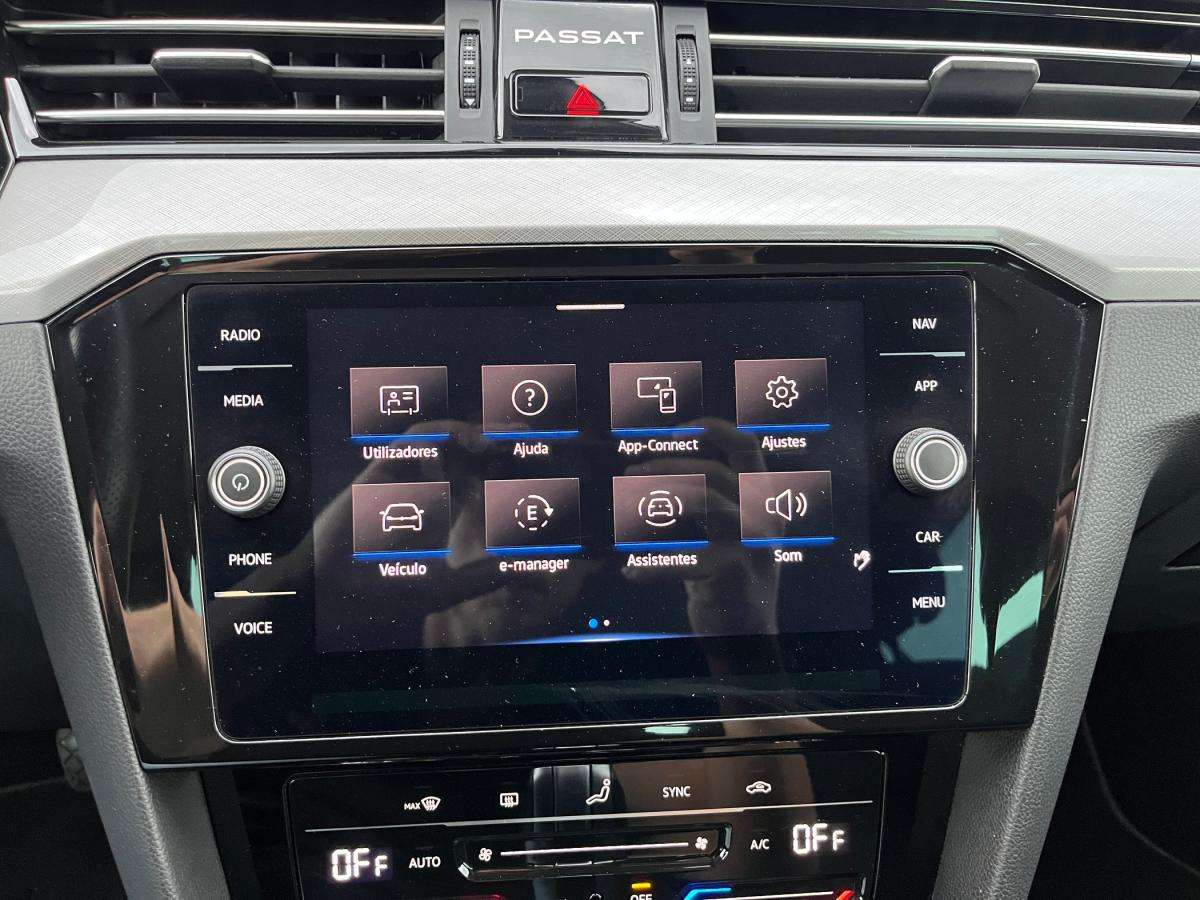 volkswagen-passat-2021-hibrido-a-gasolina-1395cc