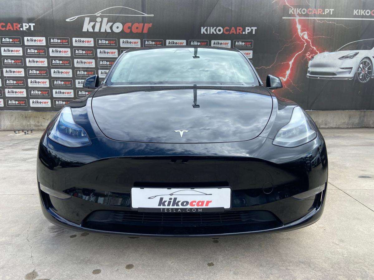 tesla-model-y-2024-eletrico-500cc