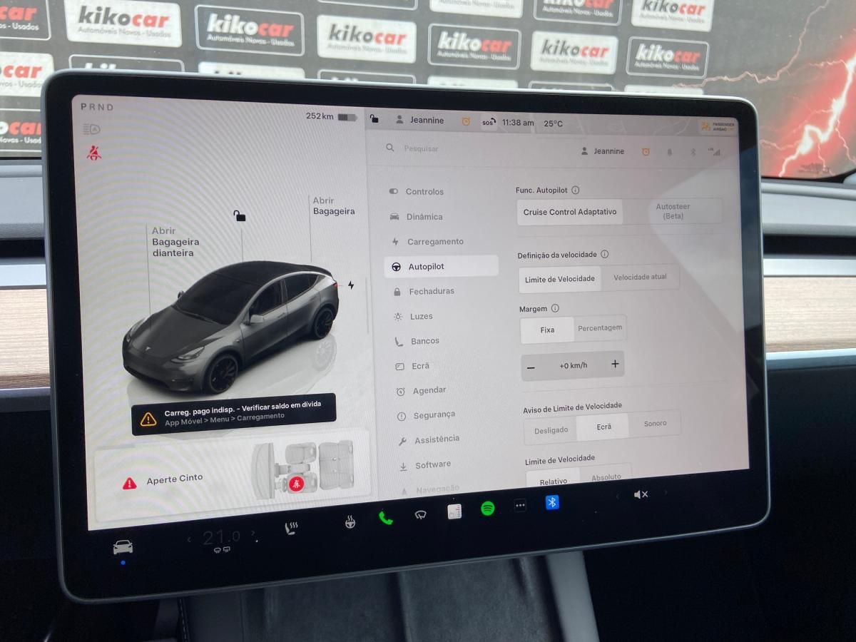 tesla-model-y-2024-eletrico-500cc