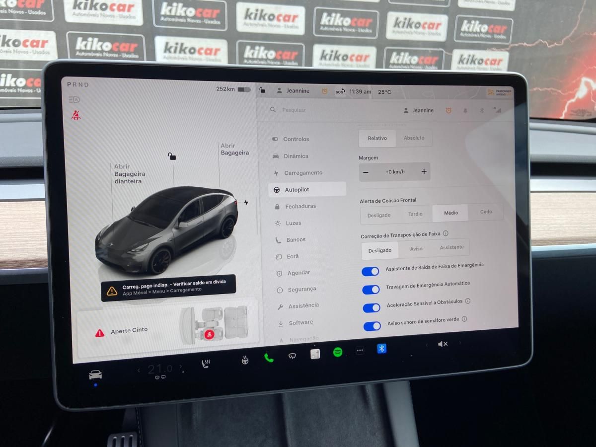tesla-model-y-2024-eletrico-500cc