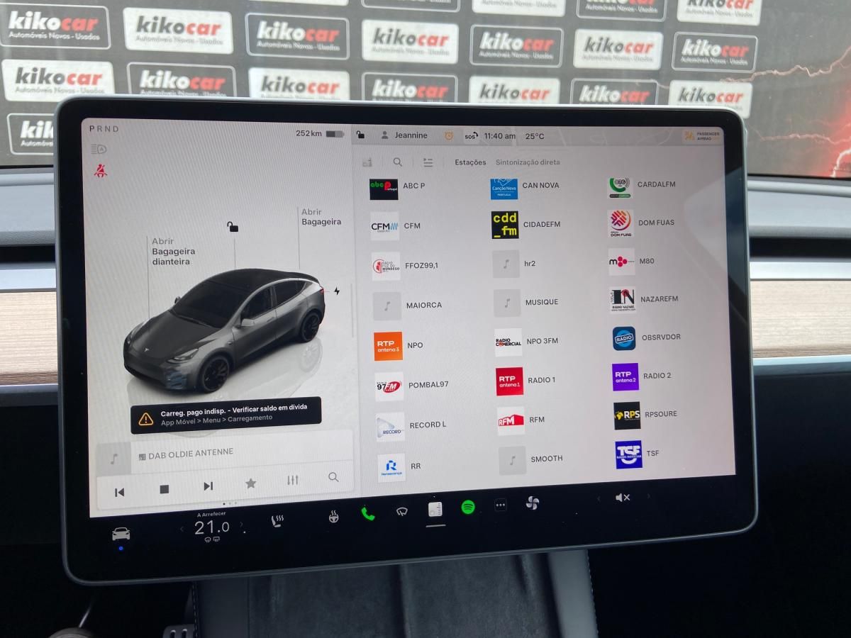 tesla-model-y-2024-eletrico-500cc