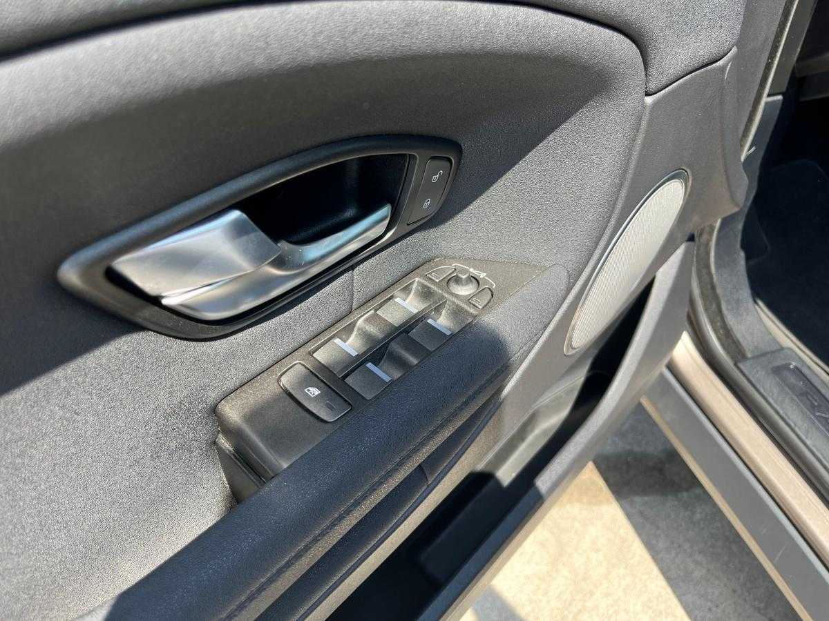 land-rover-range-rover-evoque-2017-diesel-1999cc