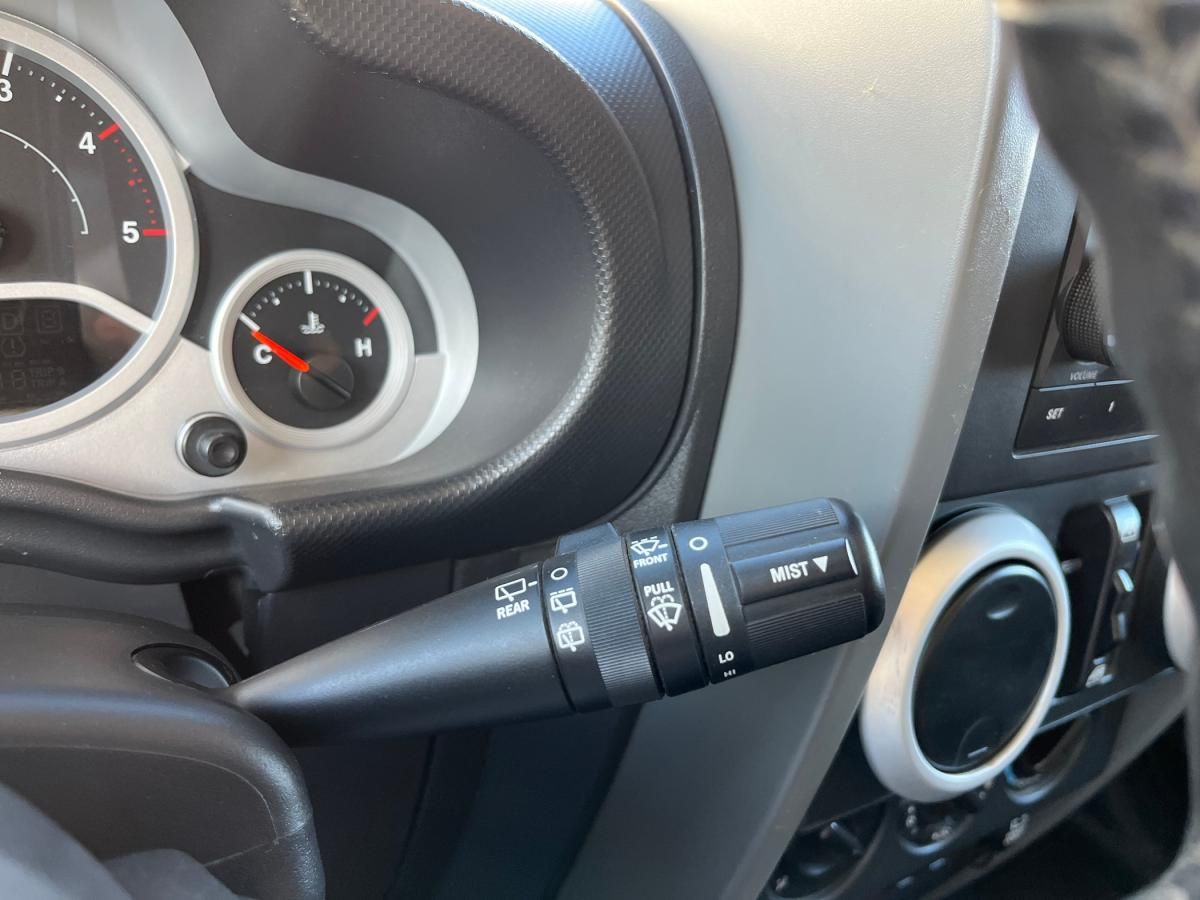 jeep-wrangler-2011-diesel-2777cc