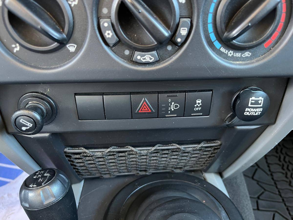 jeep-wrangler-2011-diesel-2777cc