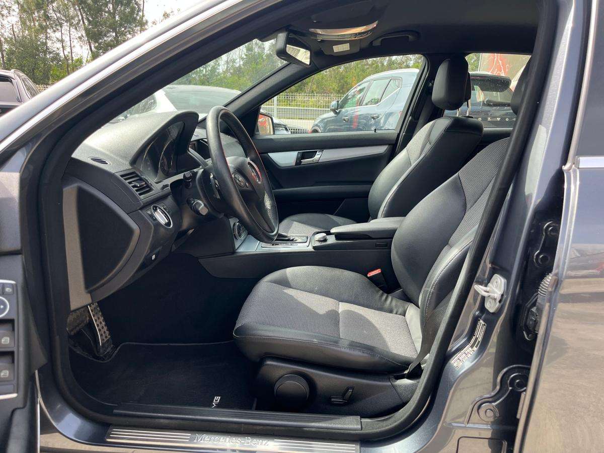 mercedes-benz-classe-c-2010-diesel-2143cc