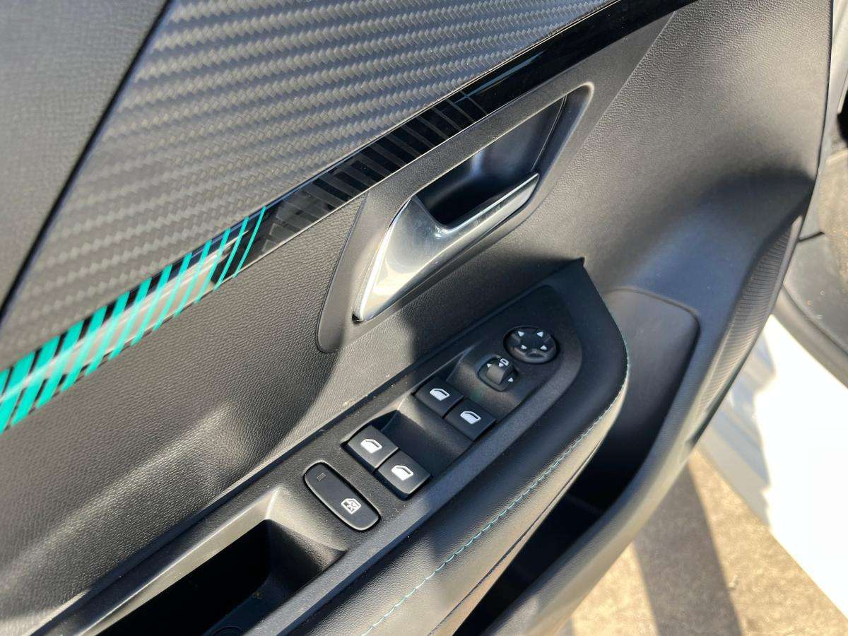 peugeot-208-2022-eletrico-0cc