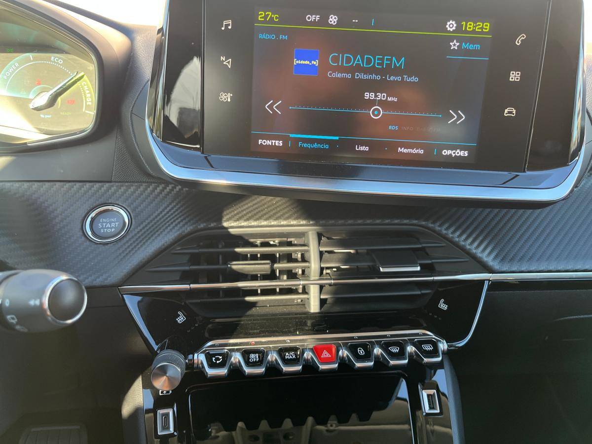 peugeot-208-2022-eletrico-0cc