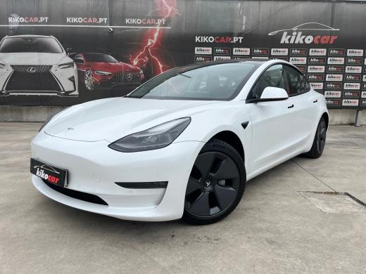 tesla-model-3-2021-eletrico-500cc
