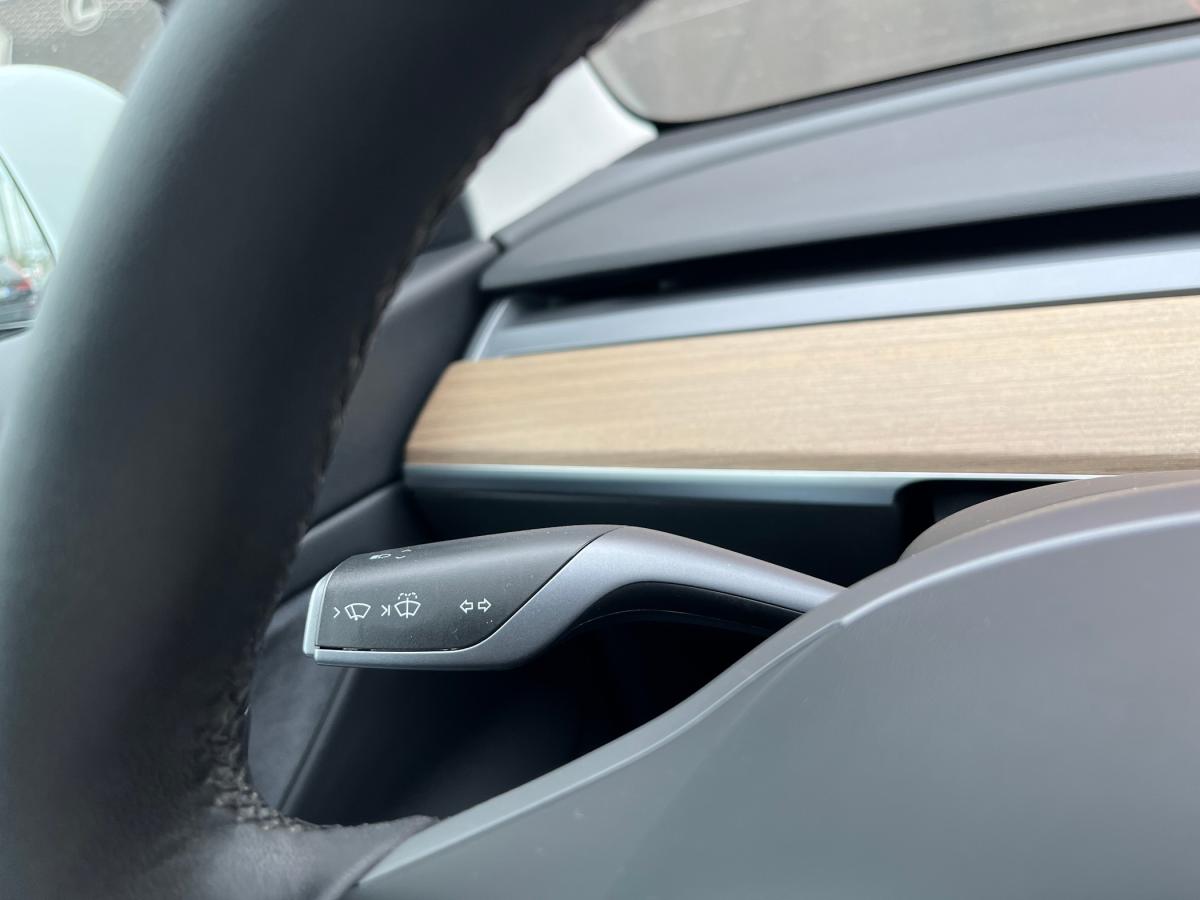 tesla-model-3-2021-eletrico-500cc