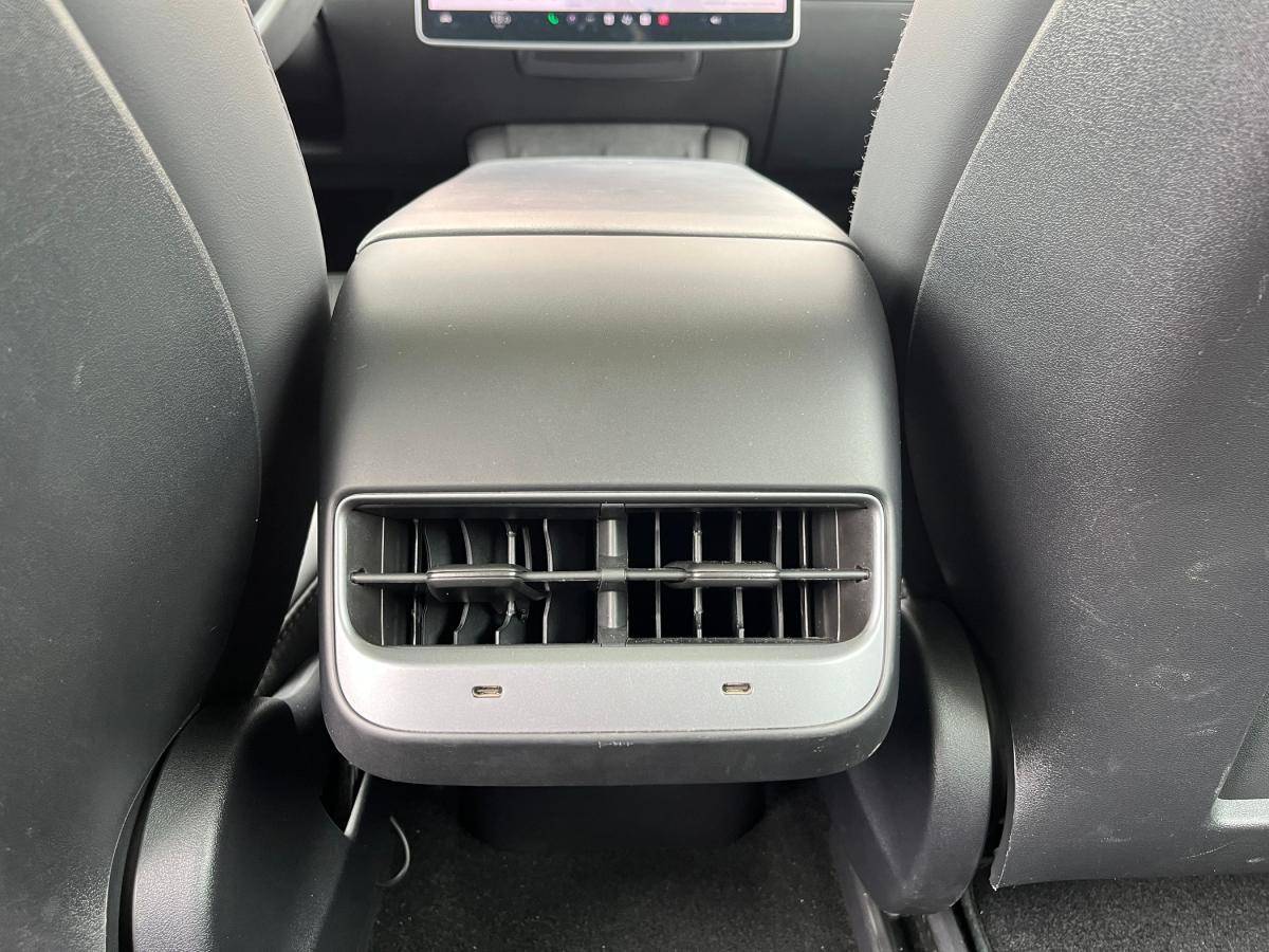 tesla-model-3-2021-eletrico-500cc