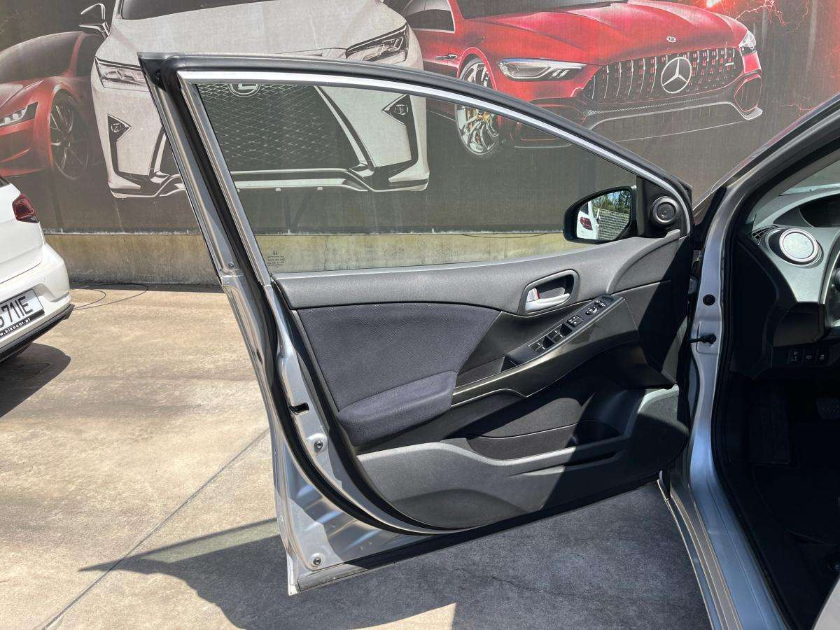 honda-civic-2015-diesel-1597cc