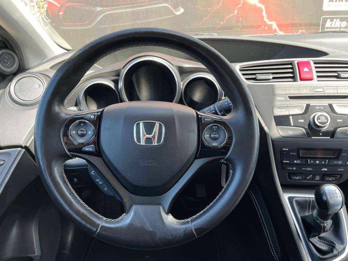 honda-civic-2015-diesel-1597cc