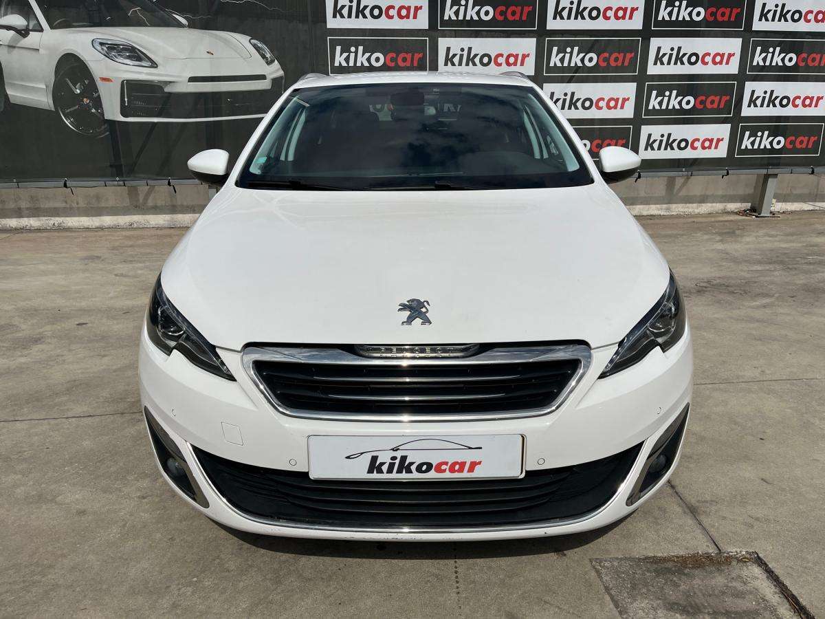 peugeot-308-sw-2016-gasolina-1199cc
