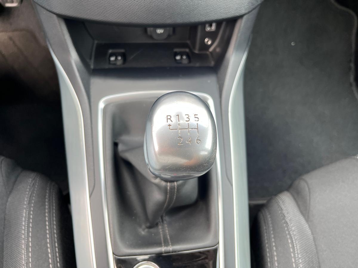 peugeot-308-sw-2016-gasolina-1199cc