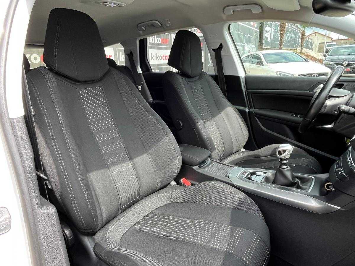peugeot-308-sw-2016-gasolina-1199cc