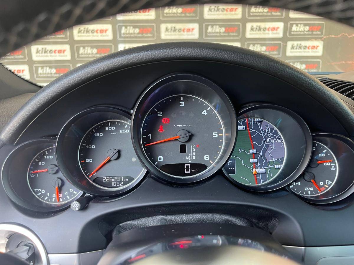 porsche-cayenne-2015-diesel-2967cc