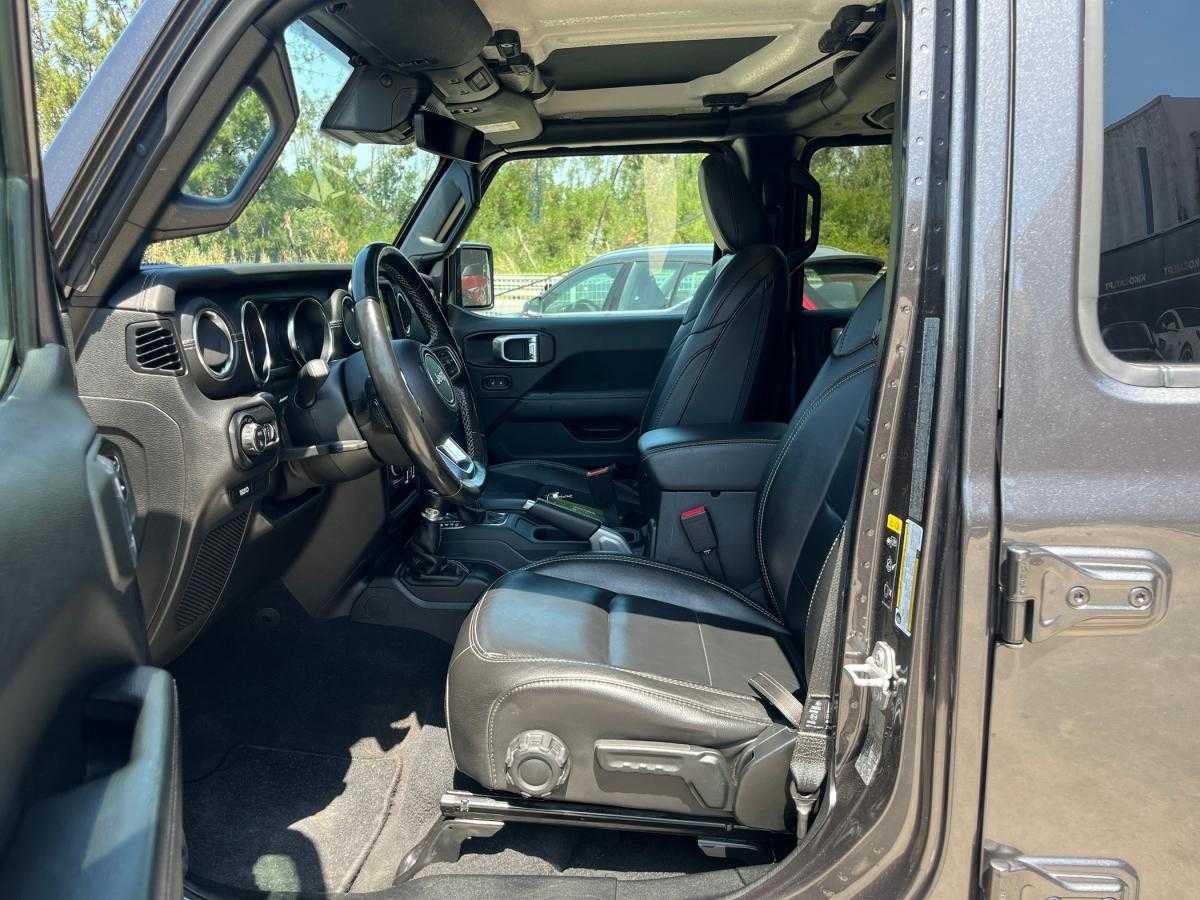 jeep-gladiator-2021-diesel-2987cc