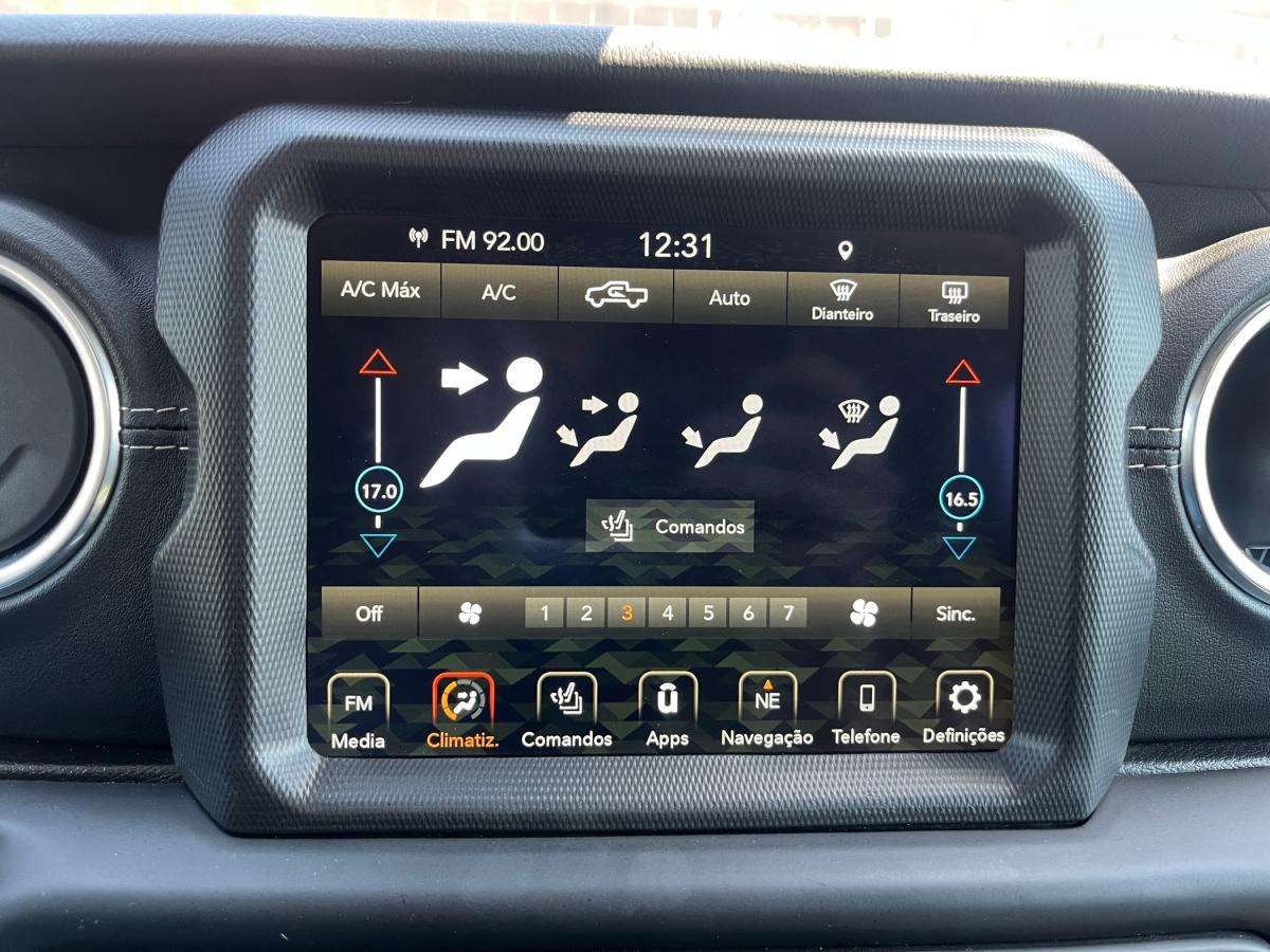 jeep-gladiator-2021-diesel-2987cc