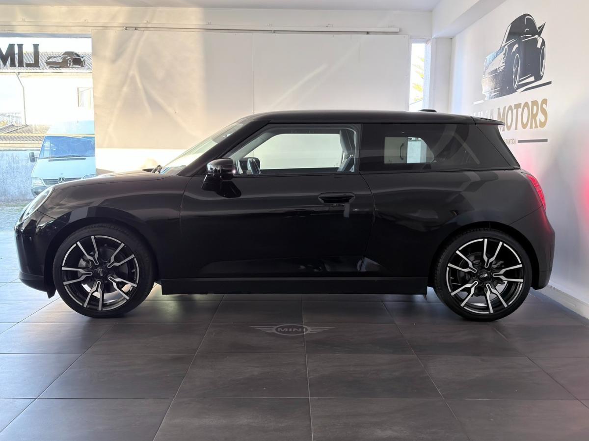 mini-cooper-2024-eletrico-0cc