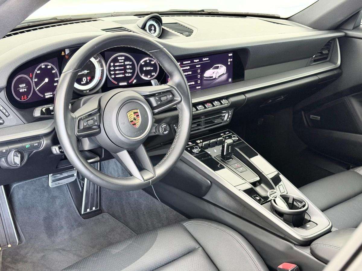 porsche-992-2021-gasolina-2981cc