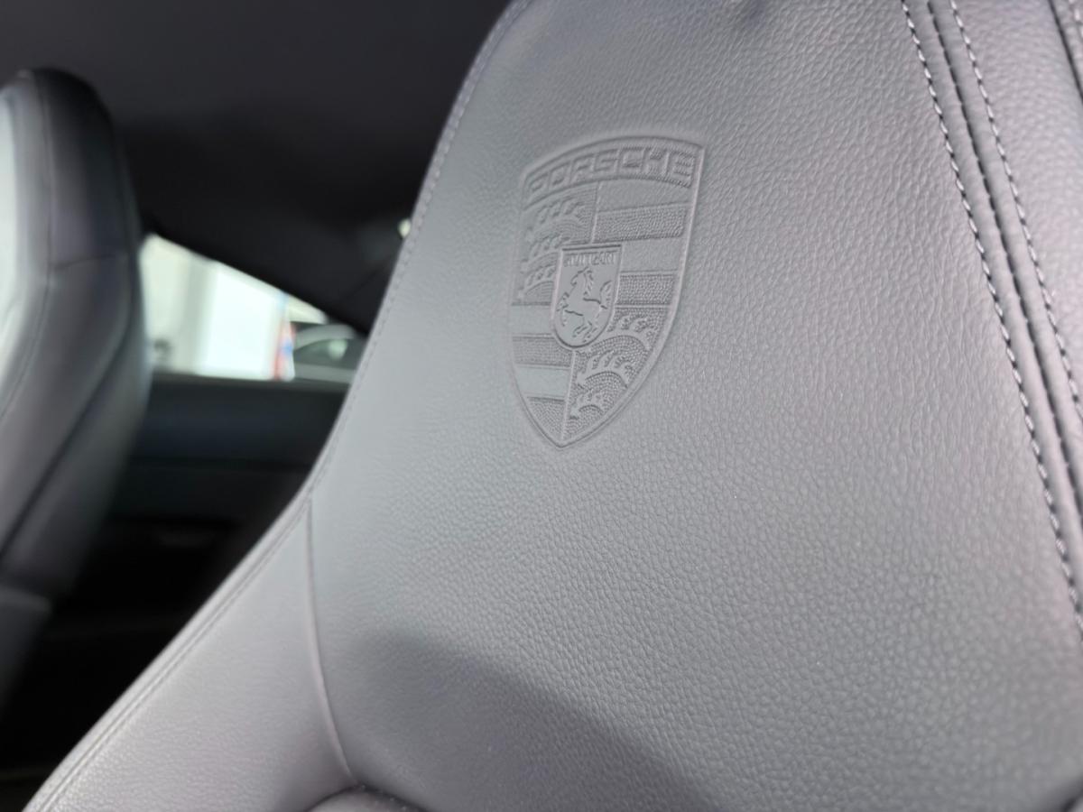 porsche-992-2021-gasolina-2981cc