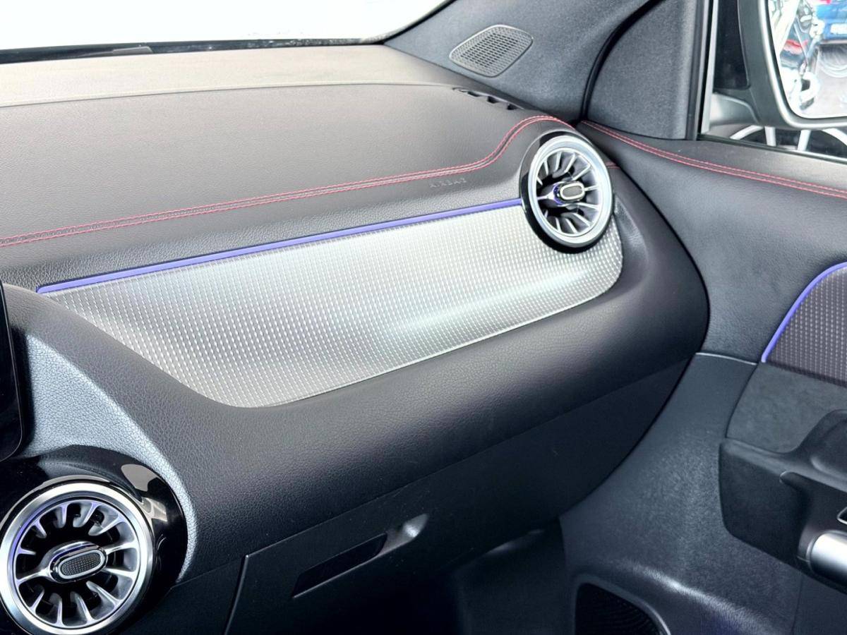 mercedes-benz-eqa-2023-eletrico-0cc