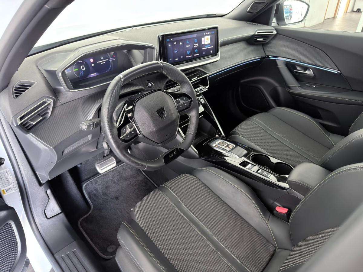 peugeot-e-2008-2024-eletrico-0cc