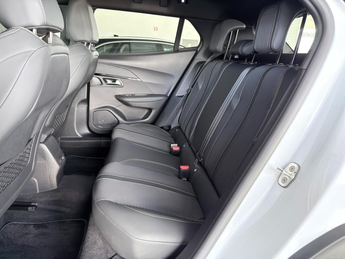 peugeot-e-2008-2024-eletrico-0cc