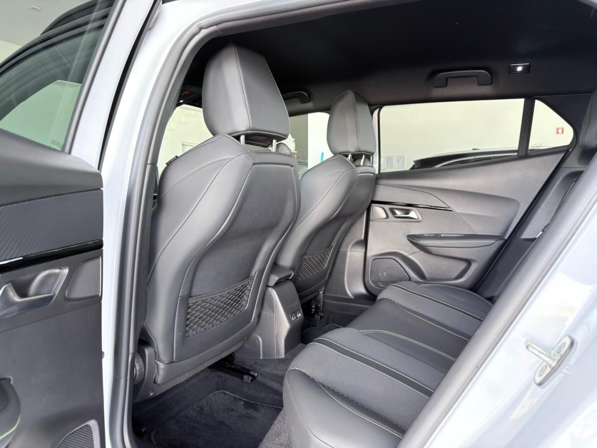peugeot-e-2008-2024-eletrico-0cc