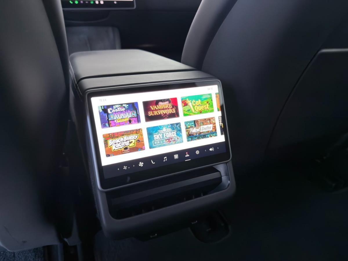 tesla-model-3-2023-eletrico-0cc