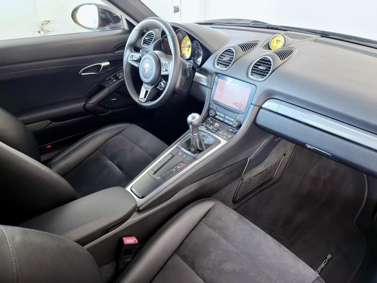porsche-718-2017-gasolina-1988cc