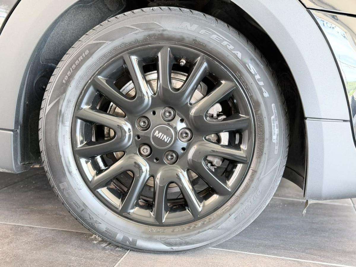 mini-cooper-2019-diesel-1496cc