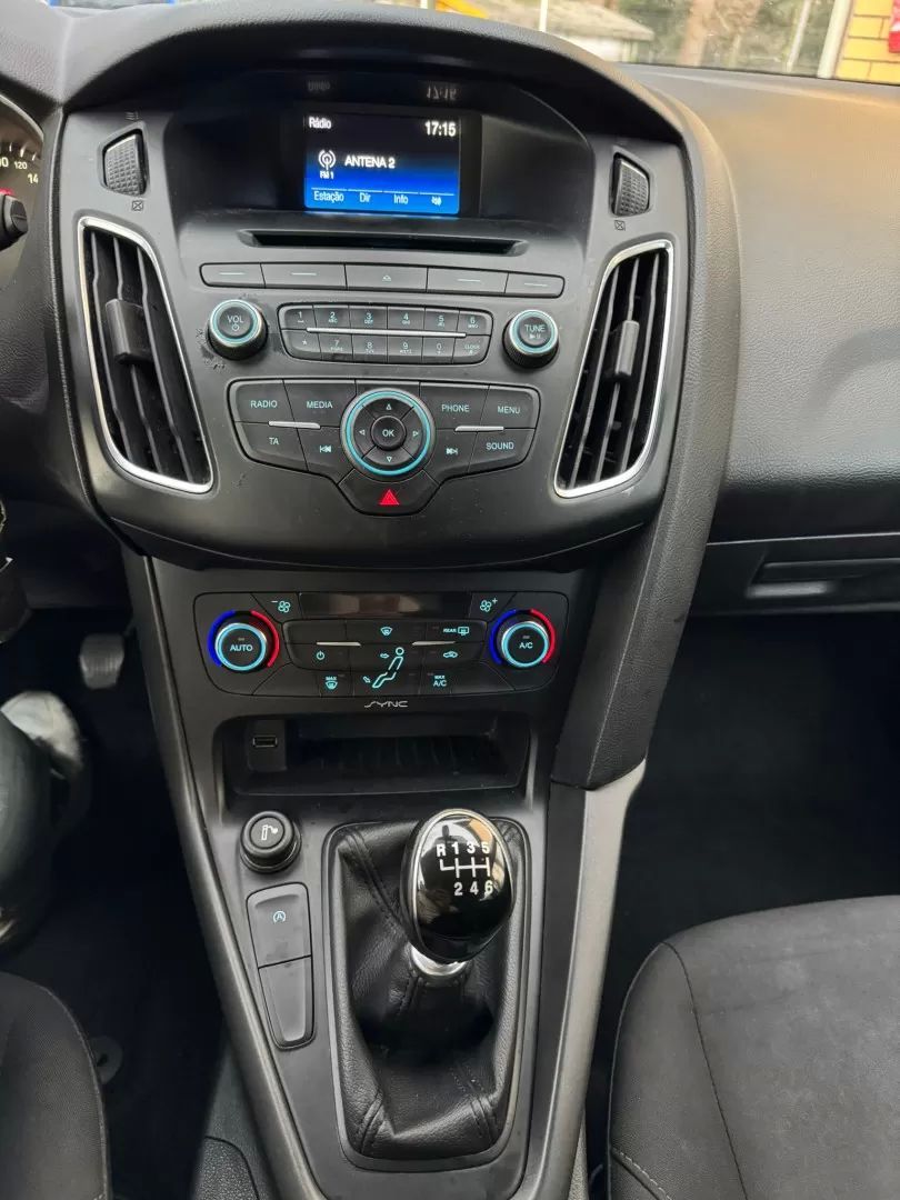 ford-focus-sw-2017-gasolina-999cc