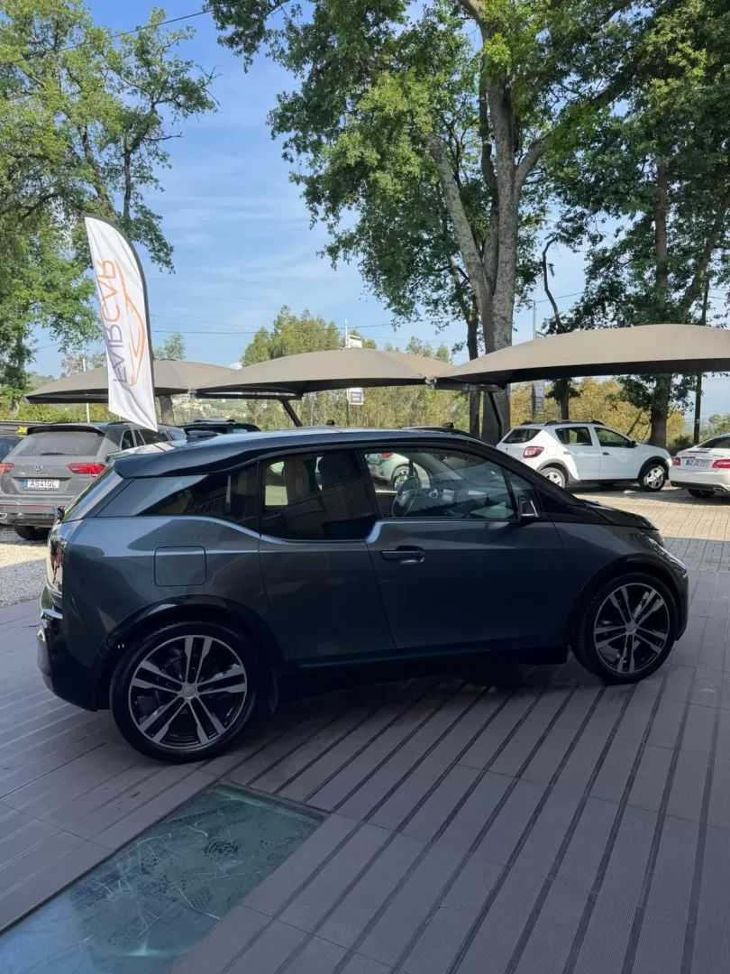 bmw-i3-2020-eletrico-200cc