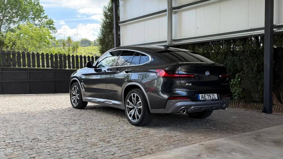 bmw-x4-2021-diesel-1995cc