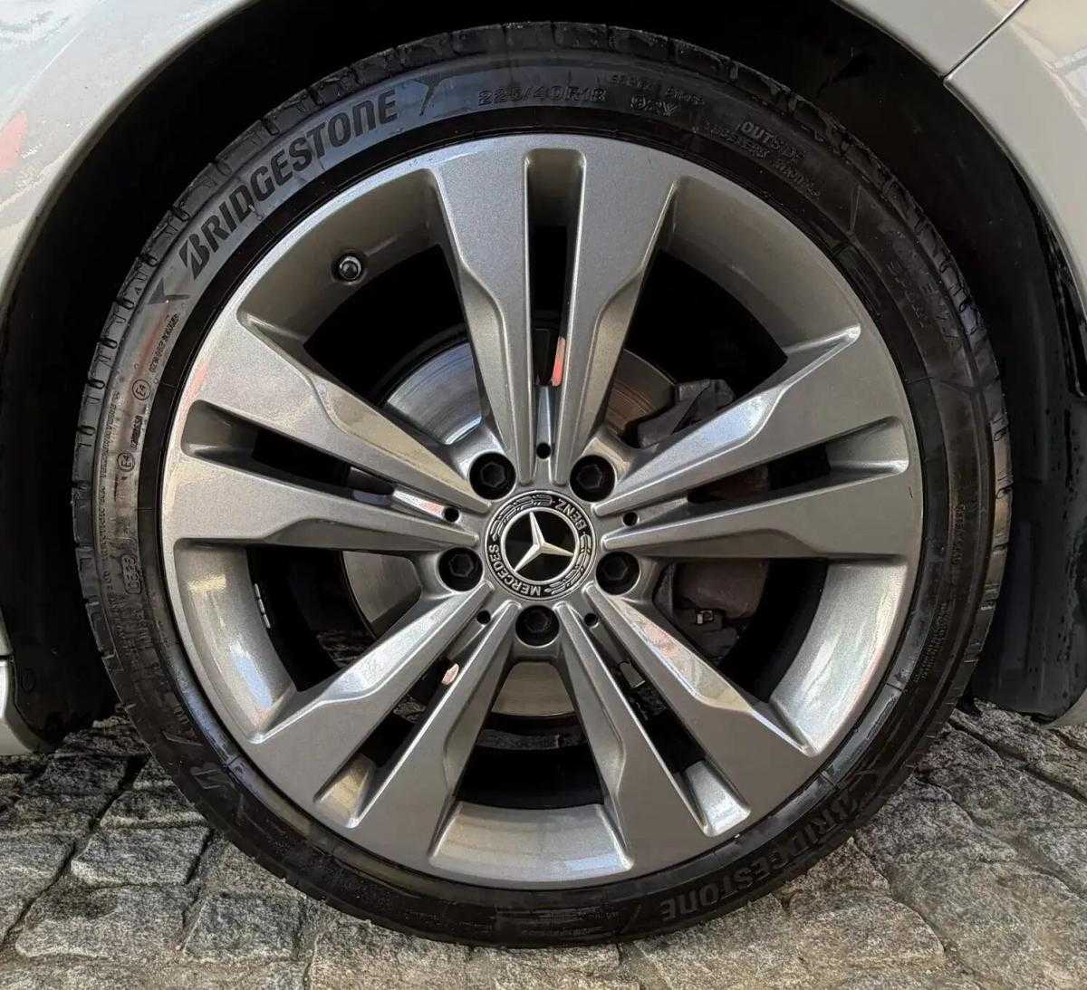 mercedes-benz-cla-180-d-blueefficiency-shooting-brake-2018-diesel-1461cc