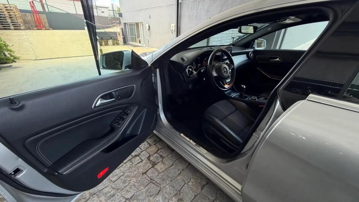 mercedes-benz-cla-180-d-blueefficiency-shooting-brake-2018-diesel-1461cc