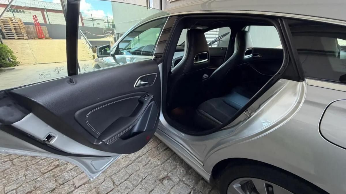 mercedes-benz-cla-180-d-blueefficiency-shooting-brake-2018-diesel-1461cc