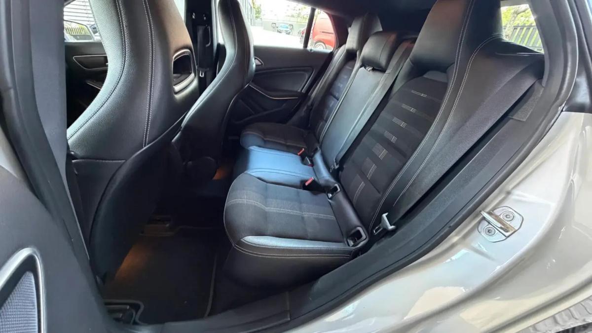 mercedes-benz-cla-180-d-blueefficiency-shooting-brake-2018-diesel-1461cc