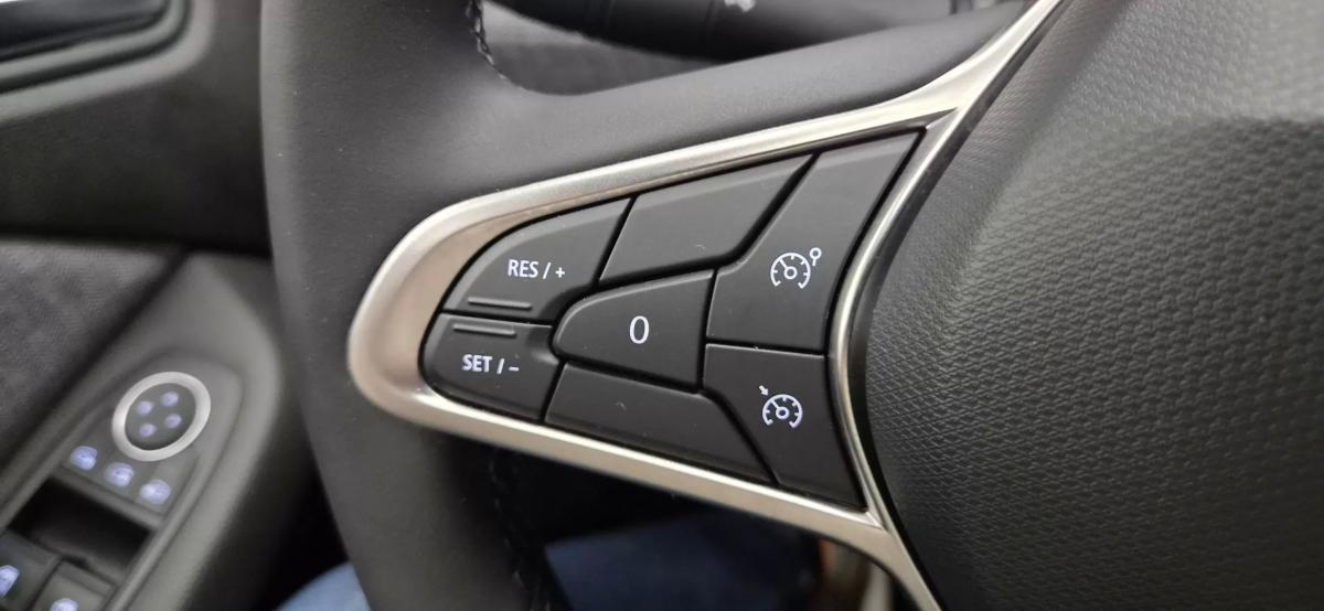 renault-clio-2025-gasolina-999cc