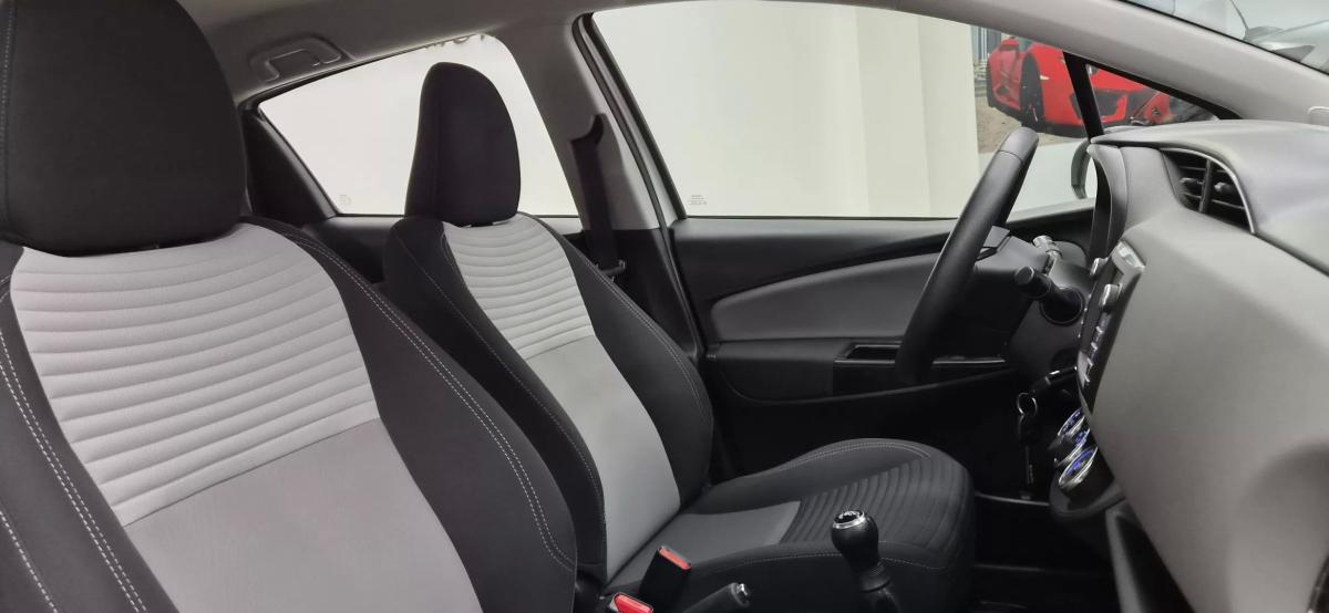 toyota-yaris-2020-gasolina-998cc